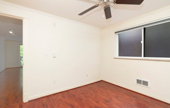 2 beds, 2 baths, 856 sqft, $2,750, Unit #201