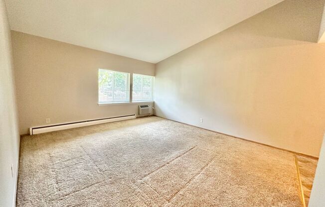 3413-3439 South 26th Street -White Swan