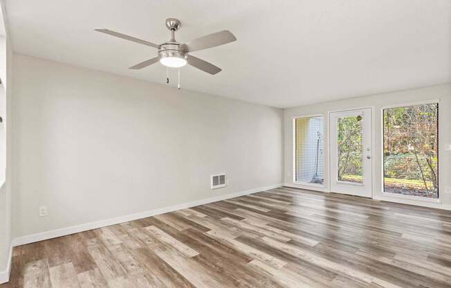 Bridge Creek, Newly Renovated Apartments in Wilsonville, Oregon