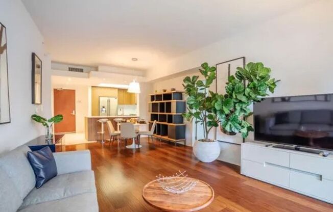 2 beds, 2 baths, 1,290 sqft, $5,995, Unit 206