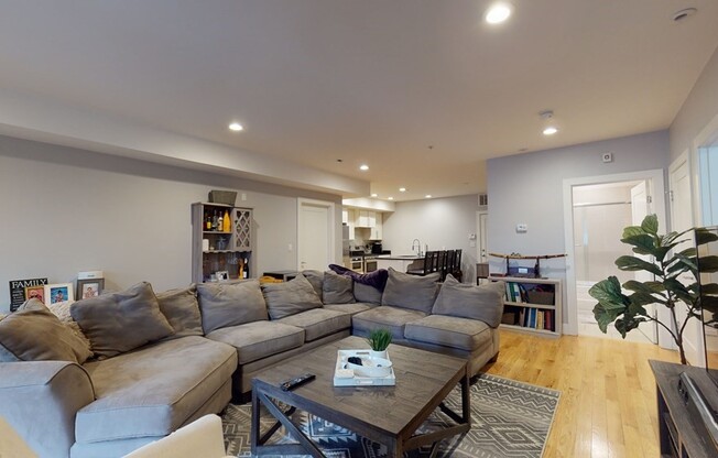 339 W BROADWAY ST
