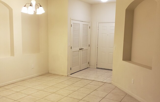 3 Beds 2 Baths Condo - Available Mid May 2026