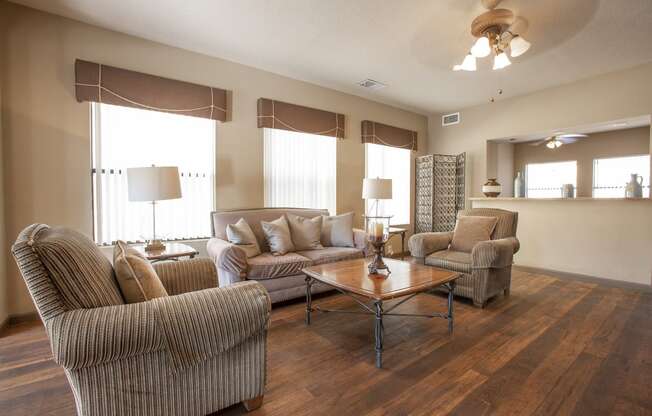 Living room at Tierra Pointe Apartments in Albuquerque NM October 2020 (8)