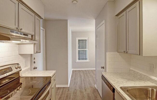 1947 Sean Dr - 4/Bed 2/Bath - $1,795/month