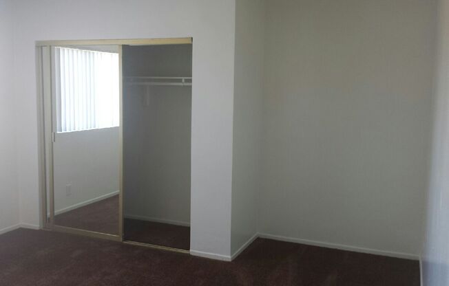 1 bed, 1 bath, 600 sqft, $1,695, Unit 15