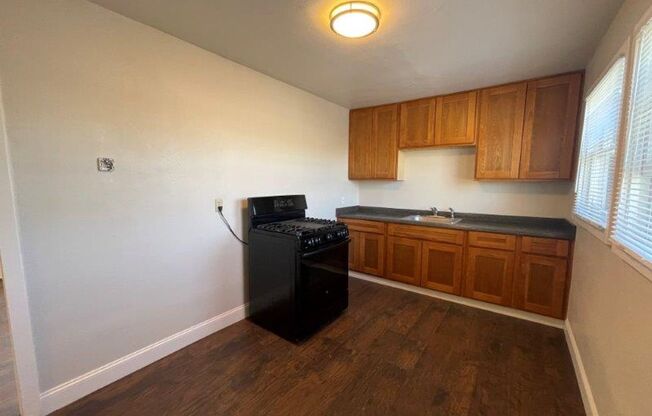 1 bed, 1 bath, $1,295