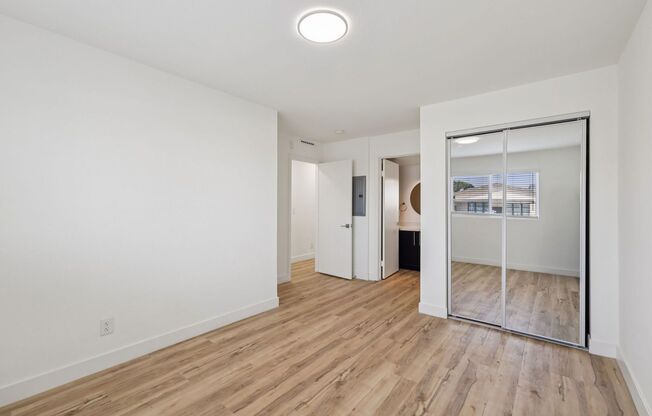 2 beds, 2 baths, 975 sqft, $2,722, Unit 110