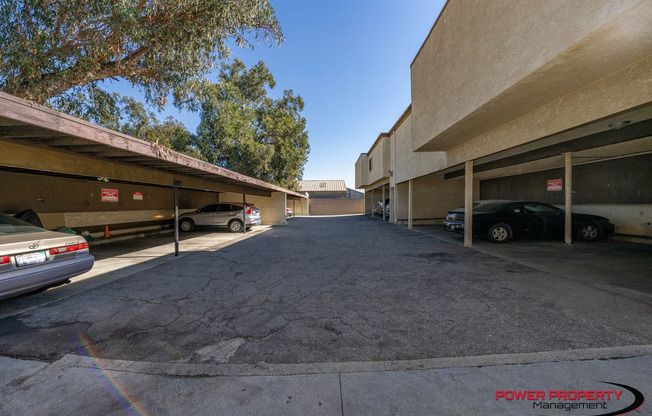 3 beds, 1 bath, $2,695, Unit 11