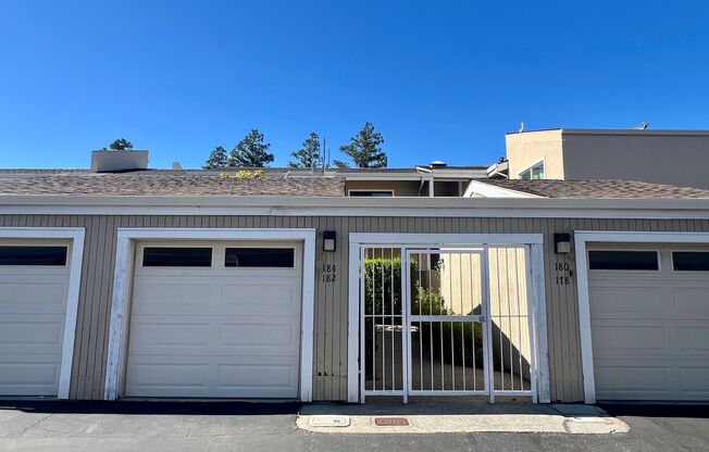 Stunning, spacious and large Milpitas condo - Move in NOW $3725
