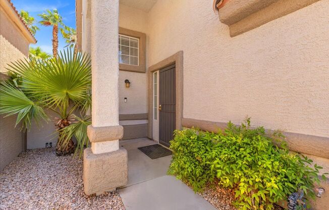 Completely Remodeled Modern 3 Bedroom Property