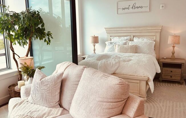 1 bed, 1 bath, 453 sqft, $2,750, Unit 410-413