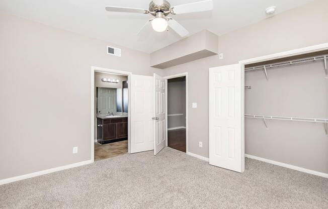 1 bed, 1 bath, 602 sqft, $1,355