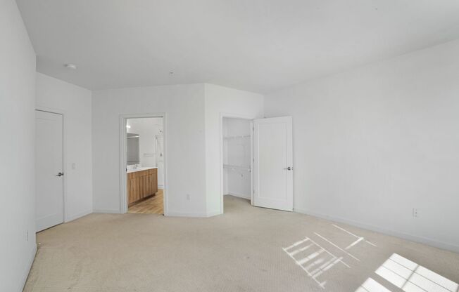 2 beds, 2 baths, 1,373 sqft, $3,375, Unit 322