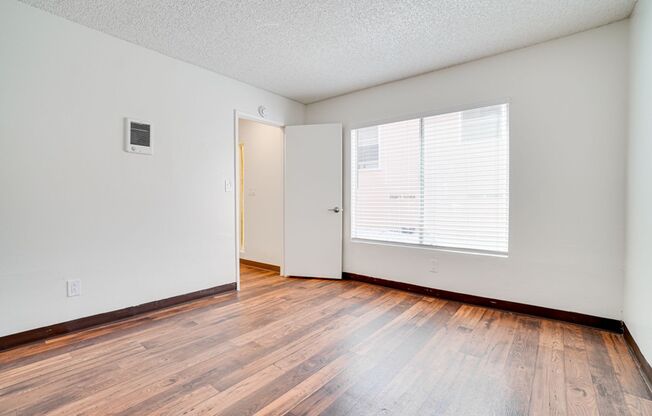 2 beds, 2 baths, $2,895, Unit 3773