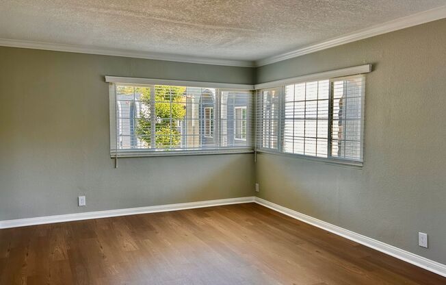 2 beds, 2 baths, 996 sqft, $3,095, Unit 706