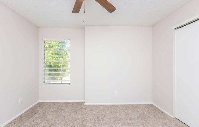 2 beds, 2 baths, 950 sqft, $1,299