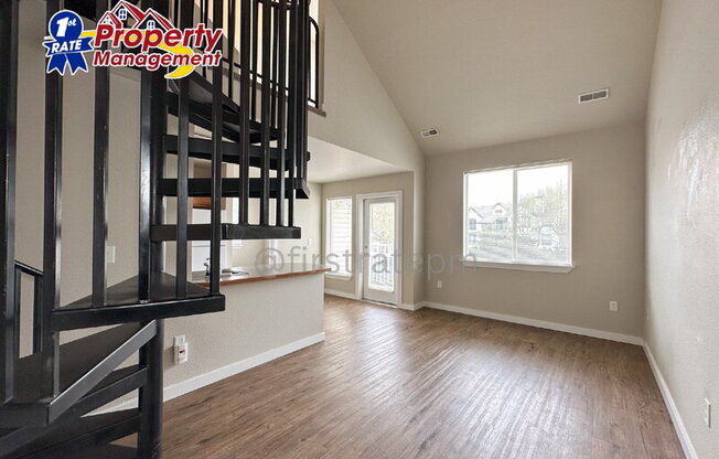 250 W MALLARD DR