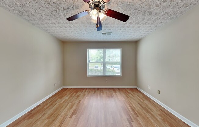 4101 FAIRINGTON CLUB DR