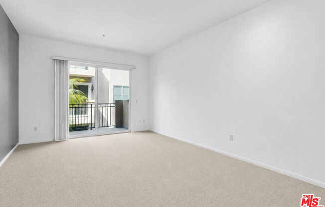 1 bed, 1 bath, 774 sqft, $3,100, Unit 311
