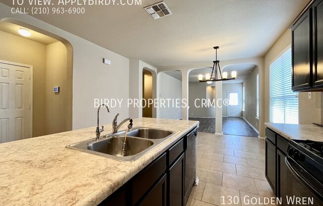 3 beds, 2 baths, 1,997 sqft, $1,795