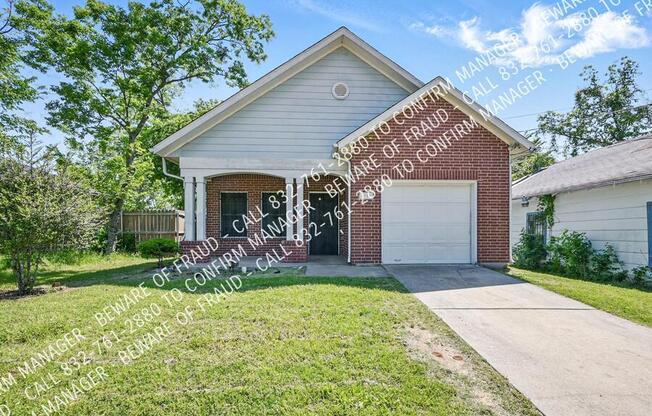 4718 JAMAICA ST