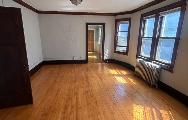 1650-52 N. Arlington