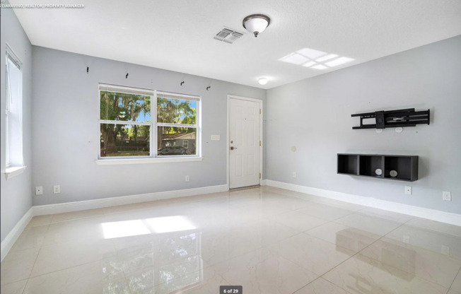 241 EMORY PL