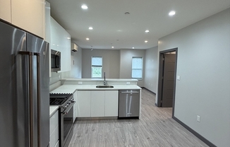 145 NEWBURY AVE