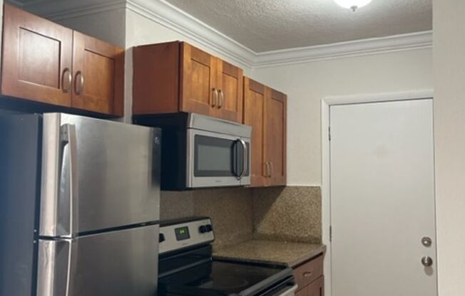 1 bed, 1 bath, 567 sqft, $1,880, Unit 25- Unit 04