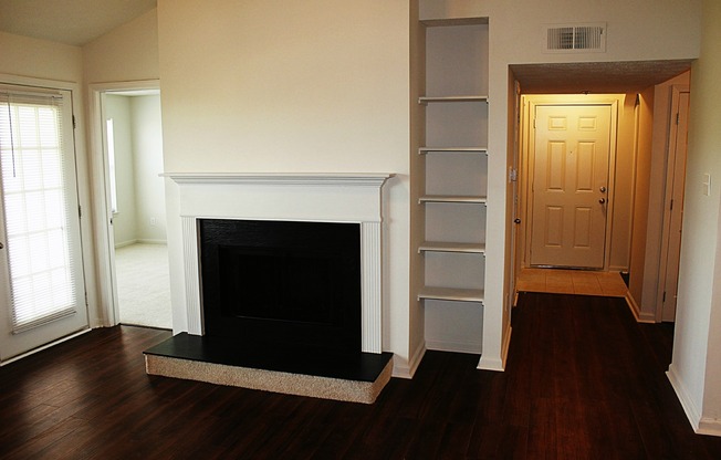 2 beds, 2 baths, 1,033 sqft, $1,629, Unit 5-5303
