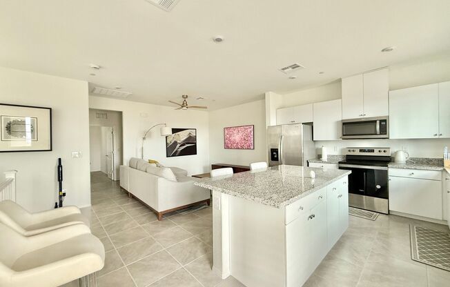 Beautiful 3bd/3bath home