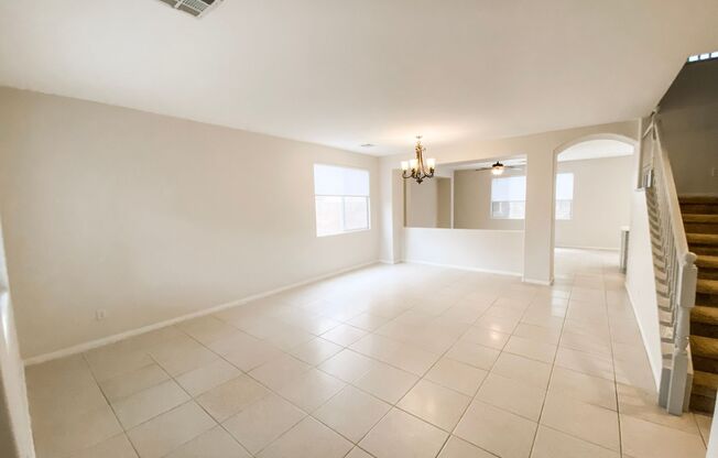 Beautiful 5 bedroom 3 bath Summerlin home!