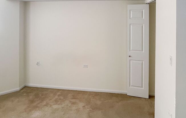 Studio, 1 bath, 515 sqft, $1,635, Unit 1022-3
