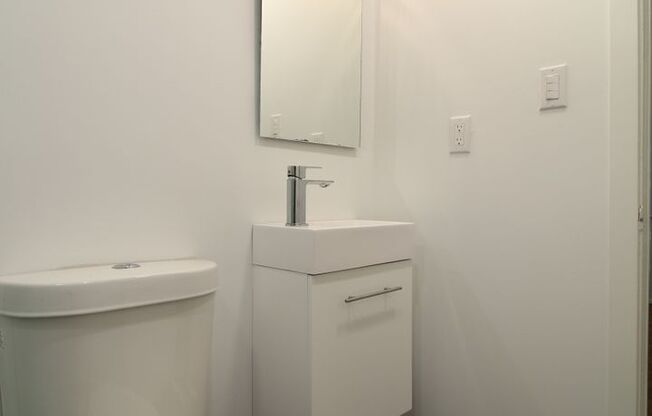 1 bed, 1 bath, $1,450, Unit #2
