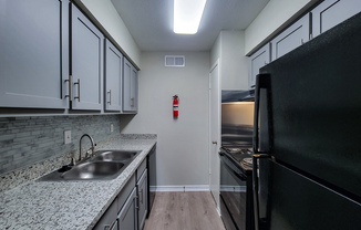 Studio, 1 bath, 525 sqft, $1,059