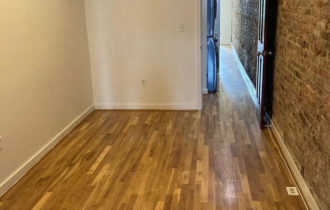 2 beds, 2 baths, 1,000 sqft, $1,799, Unit 22-2