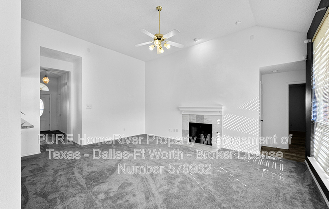 2300 GRANBURY DR