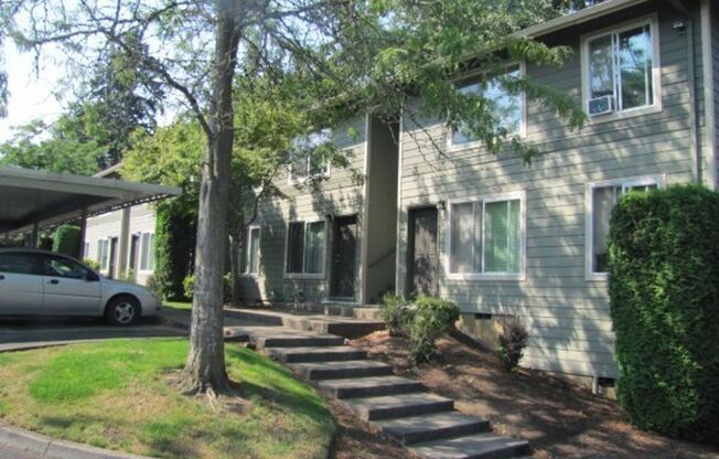 2 beds, 1 bath, 900 sqft, $1,429, Unit 25E