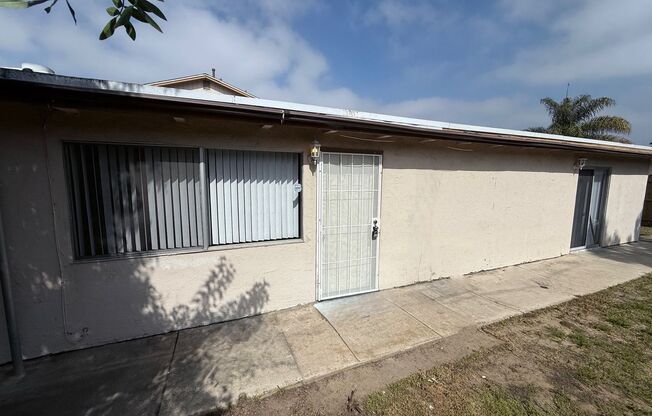 1561 Olive Ave