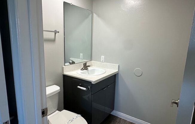 2 beds, 1.5 baths, 866 sqft, $2,695, Unit 801U3