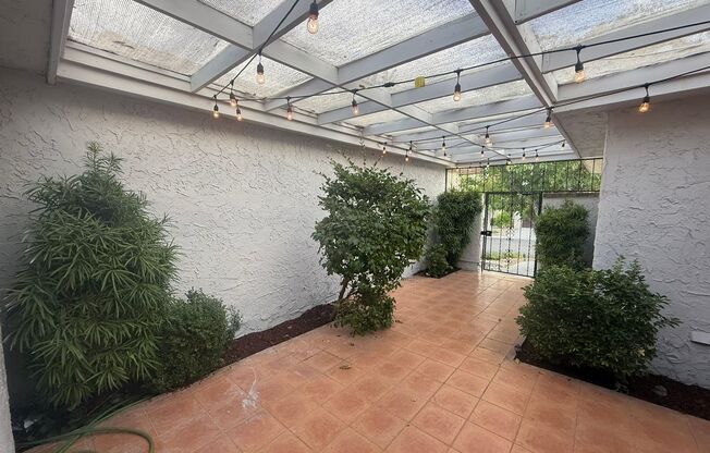 3 beds, 2 baths, $2,200