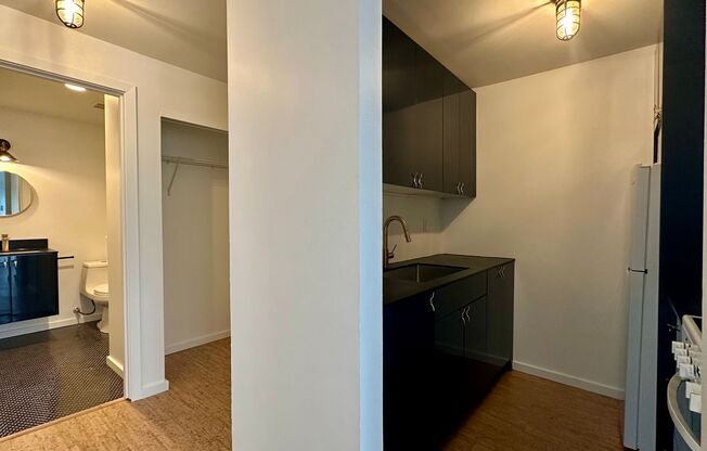 1 bed, 1 bath, 600 sqft, $1,575