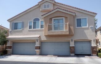 Three Bedroom Townhouse with Two Car Garage Sunrise Manor Area