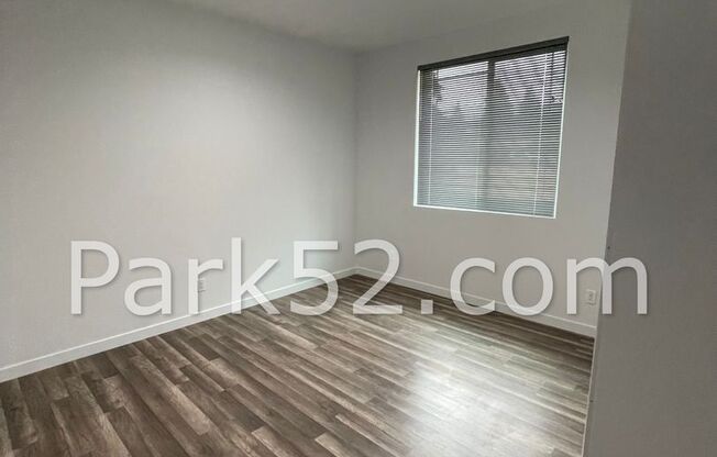 3 beds, 2 baths, $2,695, Unit 5102 N 9th St #A