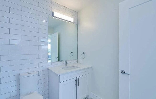 1 bed, 1 bath, 700 sqft, $3,200, Unit 508