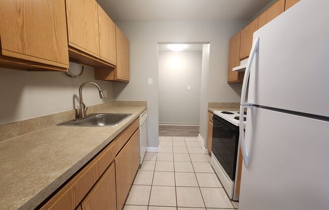 Harvard House Apartments