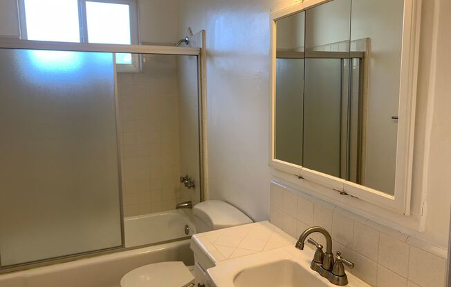 Studio, 1 bath, 400 sqft, $1,850, Unit #12