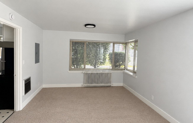 1 bed, 1 bath, 800 sqft, $1,845, Unit Hamrick 03