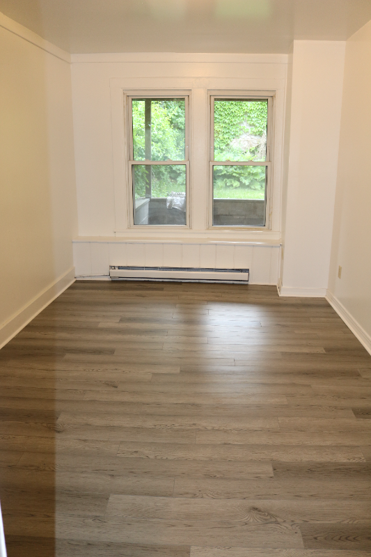 241 ELM ST