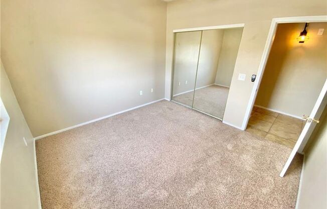 3 beds, 2 baths, $1,750, Unit # 2020